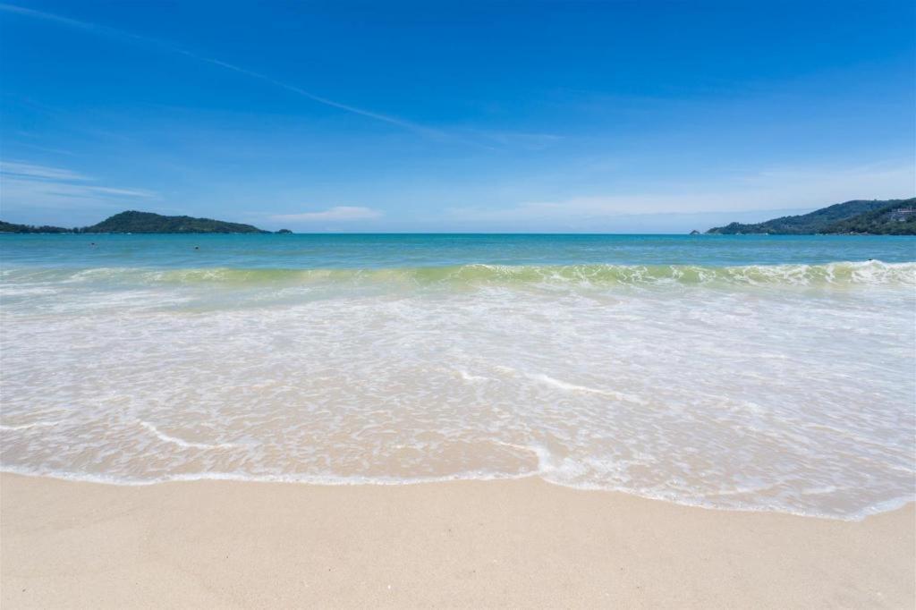 Oyo 472 Tang Cheng Holiday Hotel Patong Esterno foto