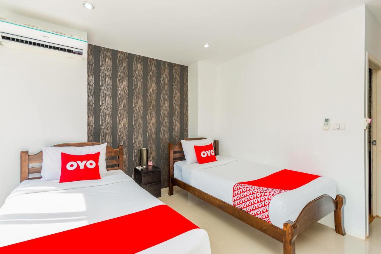 Oyo 472 Tang Cheng Holiday Hotel Patong Esterno foto